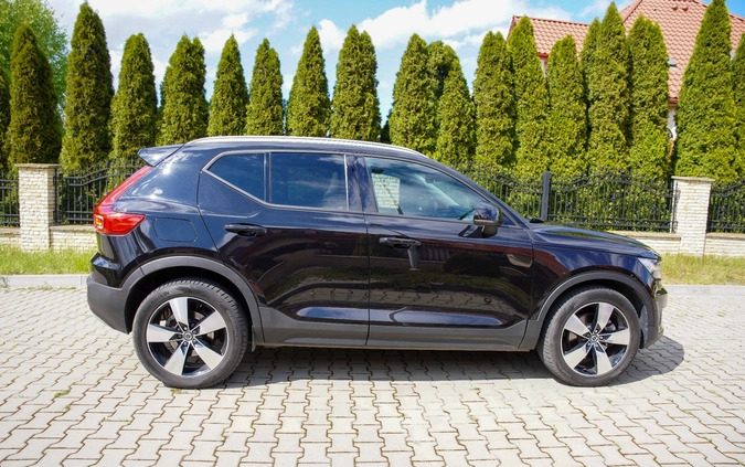 Volvo XC 40 cena 119900 przebieg: 34300, rok produkcji 2020 z Lubniewice małe 254